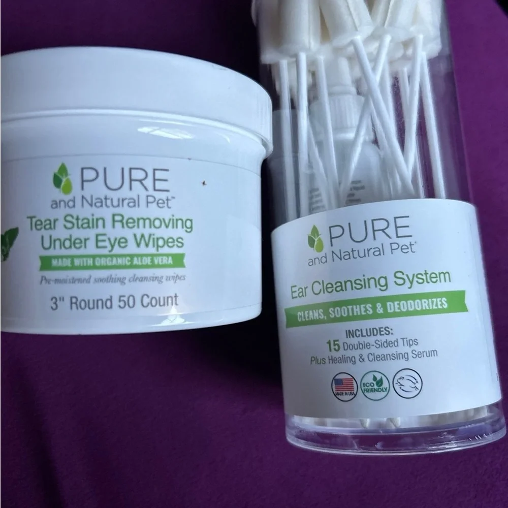 Tear Stain Removing Wipes and Ear Cleansing System - White